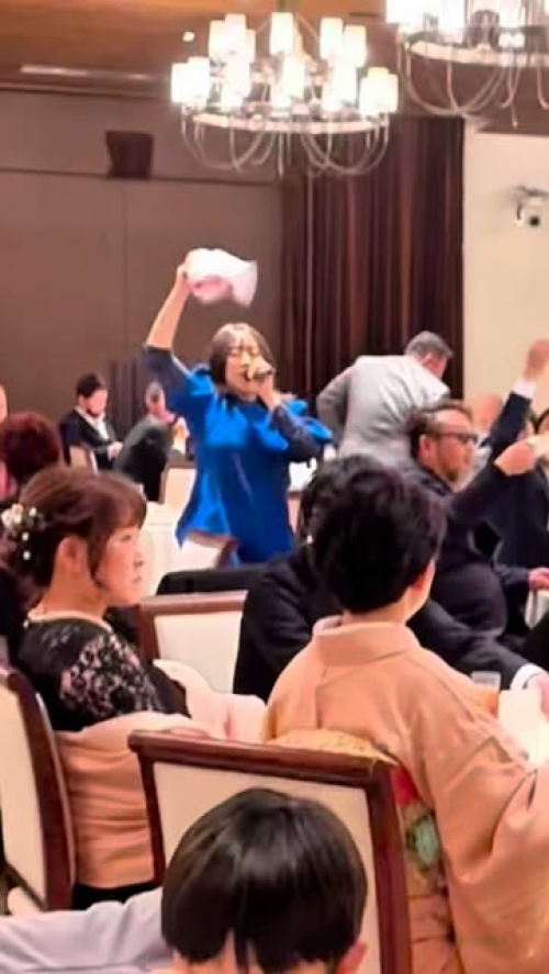 新年会を本社と大分に分かれて毎年開催しています。