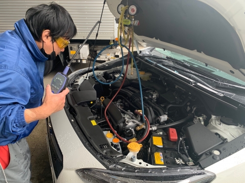 エアコン点検風景