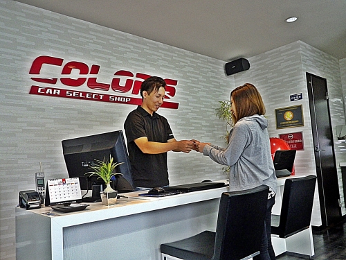 お客様との挨拶も明るく