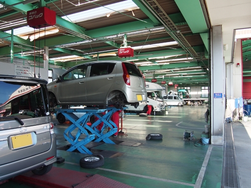 前職の給料保障！50代以上のベテラン整備士も大歓迎！