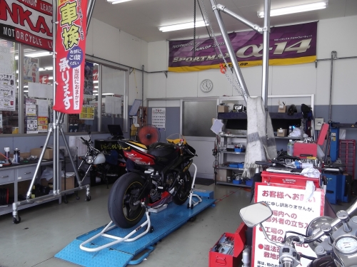 工場内は冷暖房完備！ 最新の設備を導入するなど環境が充実