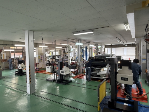 横浜営業所場内風景