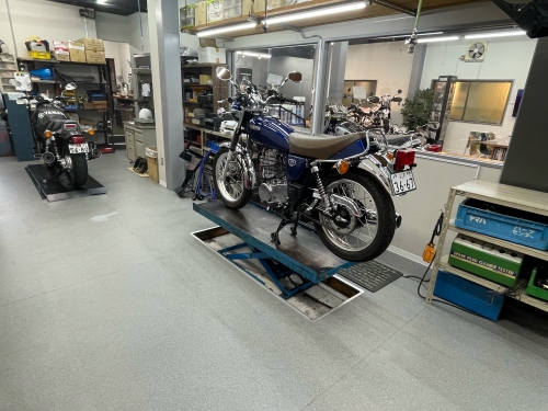 サービスピット