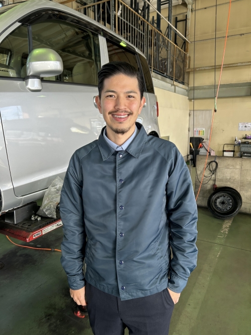 取締役の杉座です