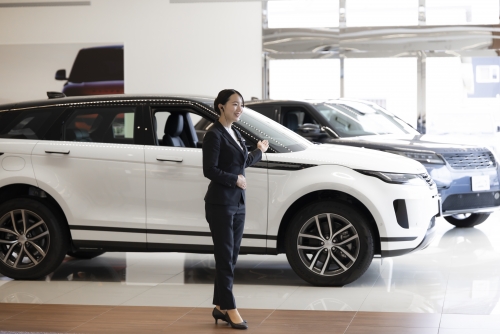 年齢や社歴関係なく、実力と実績で評価！