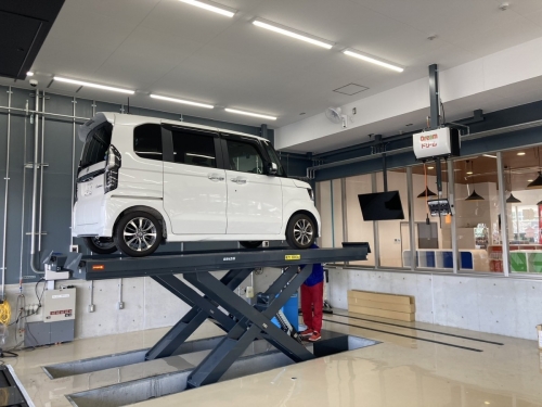 整備工場併設！すぐに相談ができる安心感