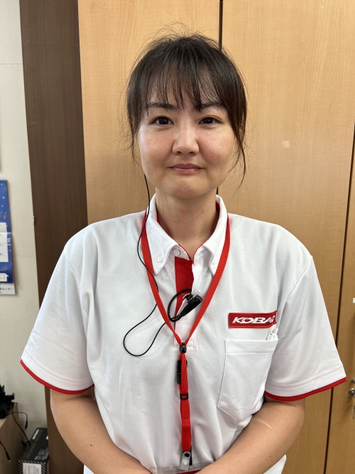 車検のコバックのフロントスタッフの阿部です。