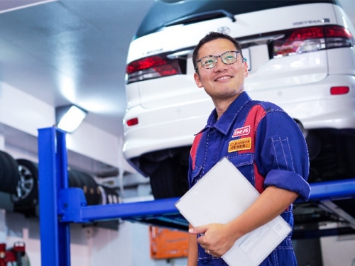 私たちのビジョンは「圧倒的に、社員が豊かで強い会社」