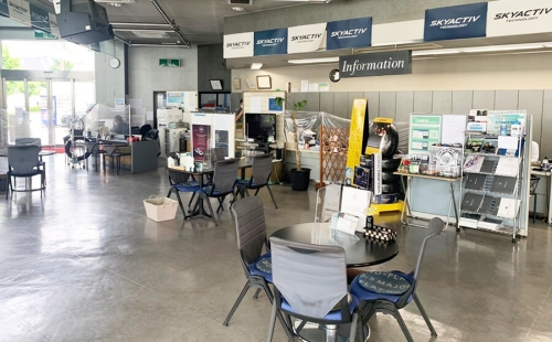 研修だけを専属で行う担当部署もあり、最新の技術が学べます。