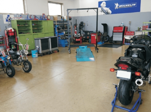 工場内は冷暖房完備！ 最新の設備を導入するなど環境が充実