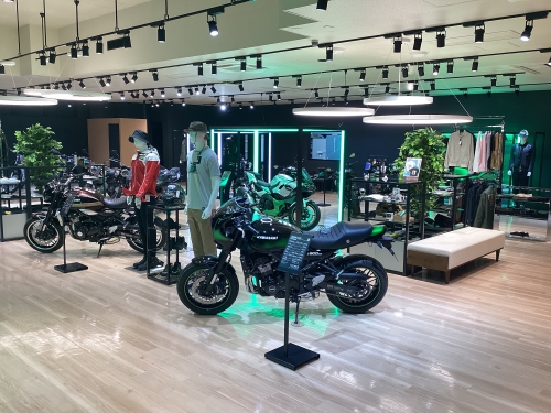 国家資格、各種団体やメーカー資格など、各種資格手当あります。