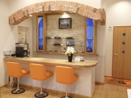 車検待ちカウンター