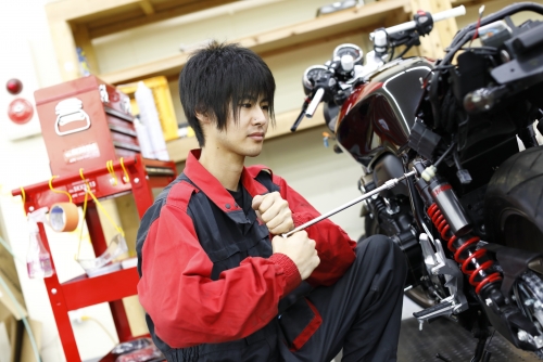 紹介写真 埼玉県 バイク王 上尾店の求人情報 上尾店 経験者募集 バイクテクニカルアドバイザー 月休み9日 賞与年2回 クラッチ求人
