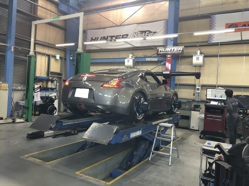 ホイールアライメントテスター