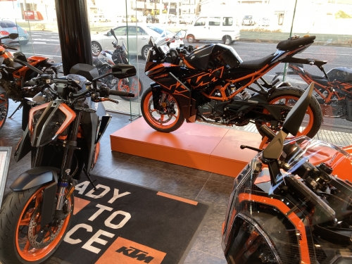 整備士資格、最短14ヶ月で取得可能です。