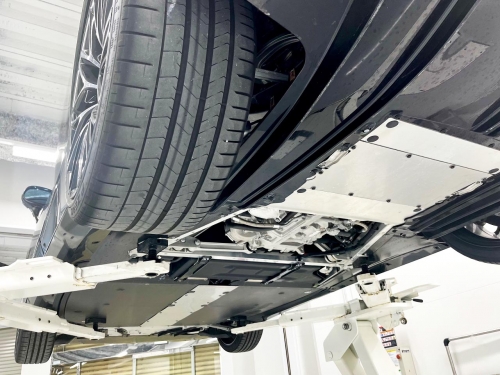 マクラーレンテクニカルトレーニングをクリアしたメカニック