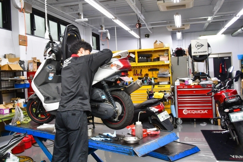 サービスピット